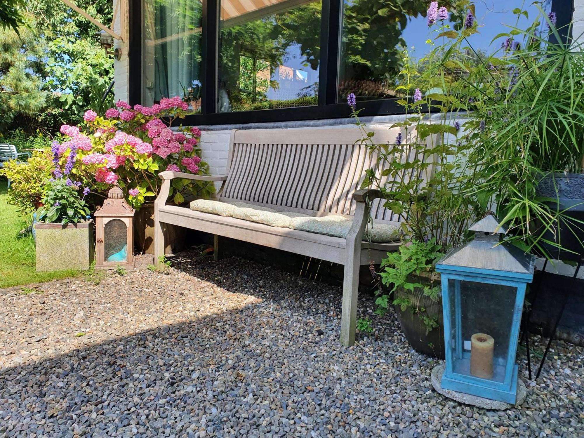B&B De Wadvaarder Midsland Exteriör bild